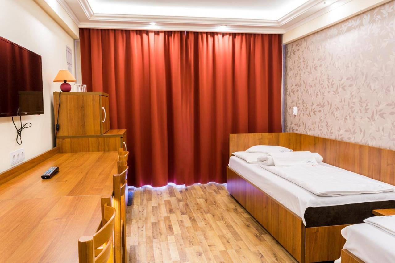 Bl.Apartmanhaz Ii. Сегед Экстерьер фото